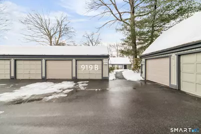 919 Heritage Village #B, Southbury, CT 06488 - Photo 17