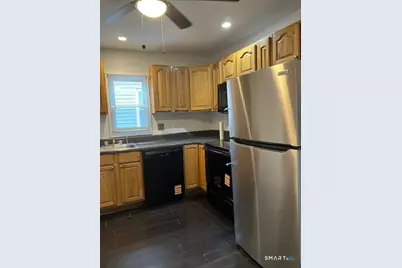 1391 Park Avenue #2nd floor, Bridgeport, CT 06605 - Photo 7