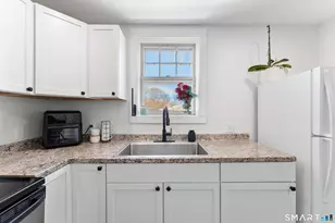 73 Spring St, Windham, CT 06226 - Photo 15