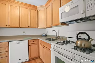 55 Olcott Way #55, Ridgefield, CT 06877 - Photo 15