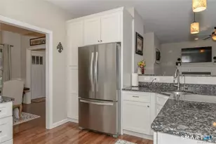 823 Stone Rd, Windsor, CT 06095 - Photo 17