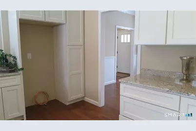 823 Stone Road, Windsor, CT 06095 - Photo 23