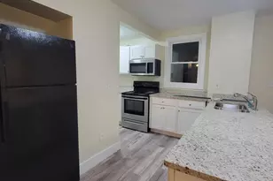 564 High St, Middletown, CT 06457 - Photo 3