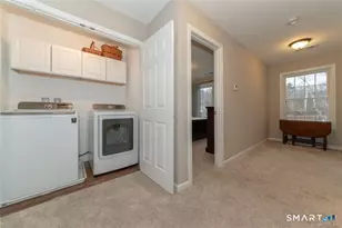 823A Stone Rd, Windsor, CT 06095 - Photo 15