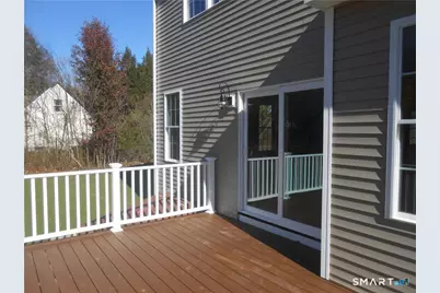 823A Stone Road, Windsor, CT 06095 - Photo 5