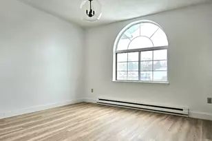 975 Meriden Rd, Waterbury, CT 06705 - Photo 15