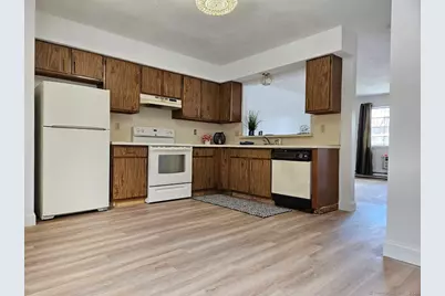 975 Meriden Road #APT 11, Waterbury, CT 06705 - Photo 9