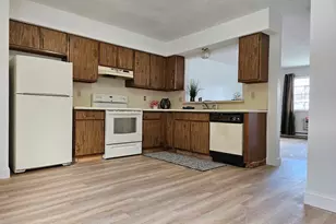 975 Meriden Rd, Waterbury, CT 06705 - Photo 9