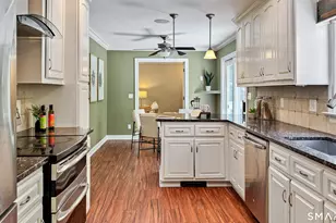95 Wildwood Dr, Stratford, CT 06615 - Photo 5