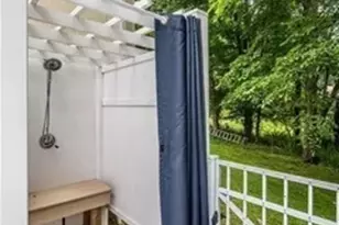 95 Wildwood Dr, Stratford, CT 06615 - Photo 7