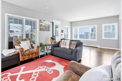 8 Parkland Place, Milford, CT 06460 - Photo 7