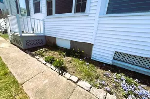 8 Parkland Pl, Milford, CT 06460 - Photo 31