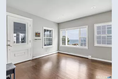 8 Parkland Place, Milford, CT 06460 - Photo 5