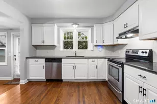 81 Peck St, Stratford, CT 06614 - Photo 9