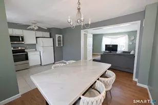 46 Chamberlain St, New Haven, CT 06512 - Photo 3