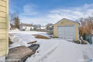 375 Ruth St, Bridgeport, CT 06606 - Photo 5