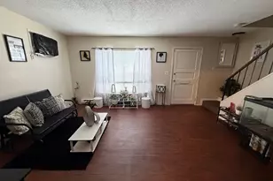 11 Fox St, Waterbury, CT 06708 - Photo 7