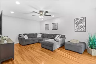 17 Miranda Ln, Stratford, CT 06615 - Photo 3