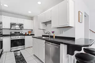 17 Miranda Ln, Stratford, CT 06615 - Photo 17