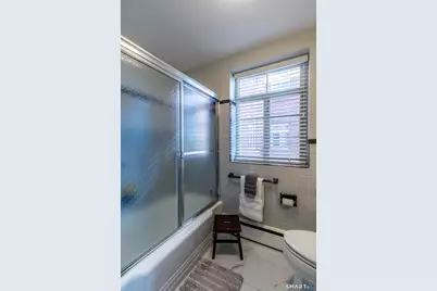 30 Outlook Avenue #APT 104, West Hartford, CT 06119 - Photo 17