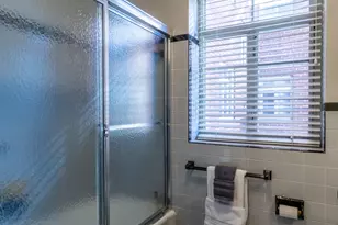 30 Outlook Ave, West Hartford, CT 06119 - Photo 17