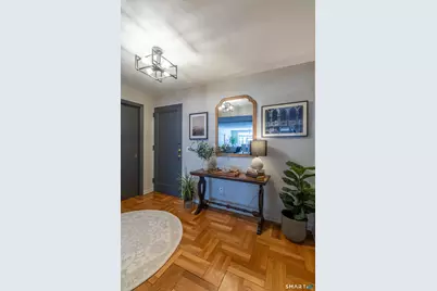 30 Outlook Avenue #APT 104, West Hartford, CT 06119 - Photo 3