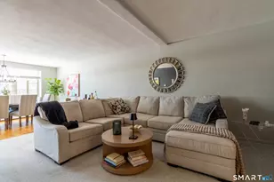 30 Outlook Ave, West Hartford, CT 06119 - Photo 5