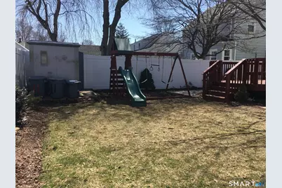 11 Fairlea Avenue, Stratford, CT 06614 - Photo 29