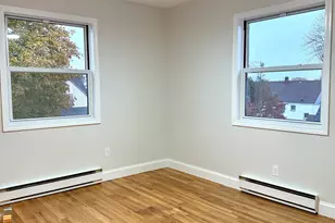 105 Cleveland Ave, Bridgeport, CT 06606 - Photo 9