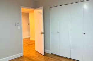 105 Cleveland Ave, Bridgeport, CT 06606 - Photo 11