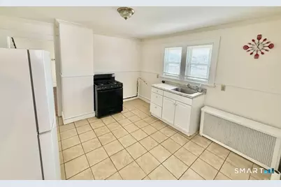 26 Bridgeport Avenue, Milford, CT 06460 - Photo 3