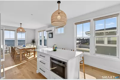 185 Main Street #APT 301, East Lyme, CT 06357 - Photo 9