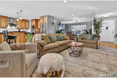 344 Bozrah Street, Bozrah, CT 06334 - Photo 5