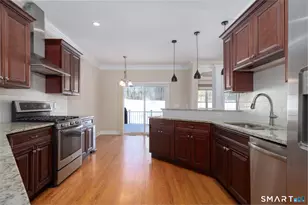 2 Deming Farm Dr, Newington, CT 06111 - Photo 3