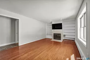 4 Copper Ridge Cir, Guilford, CT 06437 - Photo 3