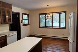 26 Mohawk Dr, East Lyme, CT 06357 - Photo 9