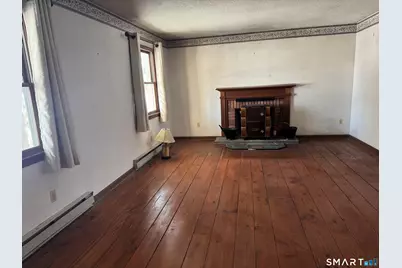 26 Mohawk Drive, East Lyme, CT 06357 - Photo 5