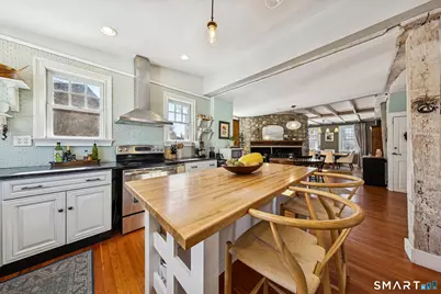 27 Park Place, East Haven, CT 06512 - Photo 13