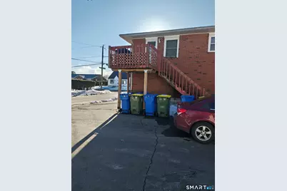 25 Norris Street, Waterbury, CT 06705 - Photo 3