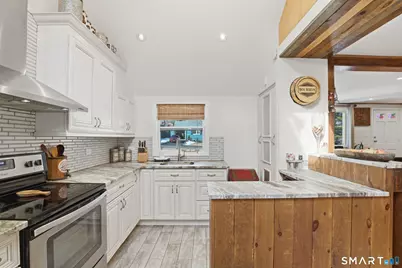 58 Sleepy Hollow Lane, Stamford, CT 06907 - Photo 3