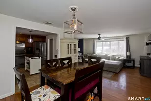 25A Queen St, Enfield, CT 06082 - Photo 13