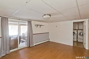 25A Queen St, Enfield, CT 06082 - Photo 31