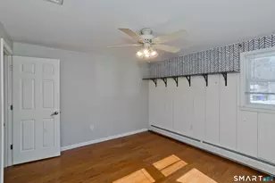 25A Queen St, Enfield, CT 06082 - Photo 27