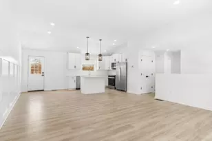 1974 Kings Hwy, Fairfield, CT 06824 - Photo 3