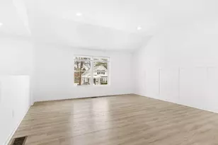 1974 Kings Hwy, Fairfield, CT 06824 - Photo 13