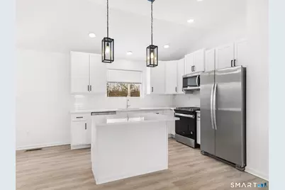 1974 Kings Highway #1974, Fairfield, CT 06824 - Photo 7