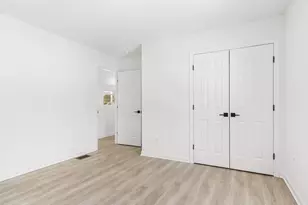 1974 Kings Hwy, Fairfield, CT 06824 - Photo 15