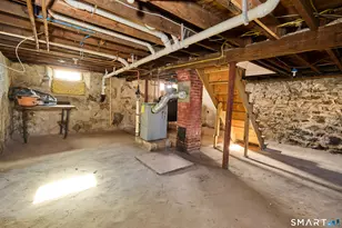 121 Johnson St, Naugatuck, CT 06770 - Photo 25