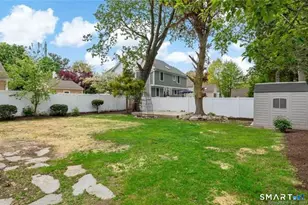 167 Hollow Tree Ridge Rd, Darien, CT 06820 - Photo 9