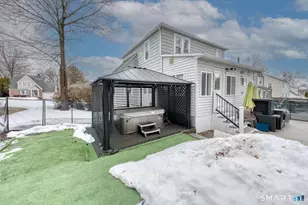 131 Coleman Rd, Wethersfield, CT 06109 - Photo 7